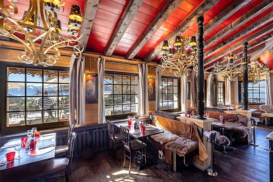 Le Coucou Hotel Restaurant & Lounge-Bar