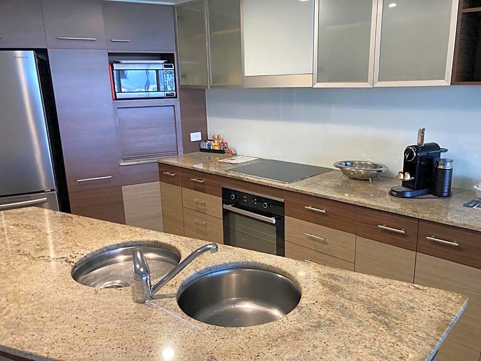 Waves Maroochy River