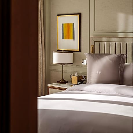 Executive City View Suite