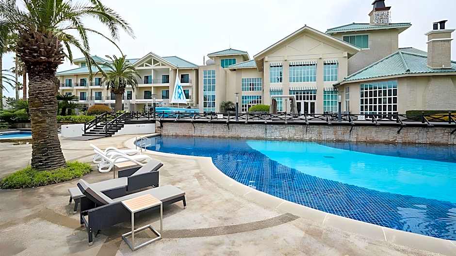 The Suites Hotel Jeju