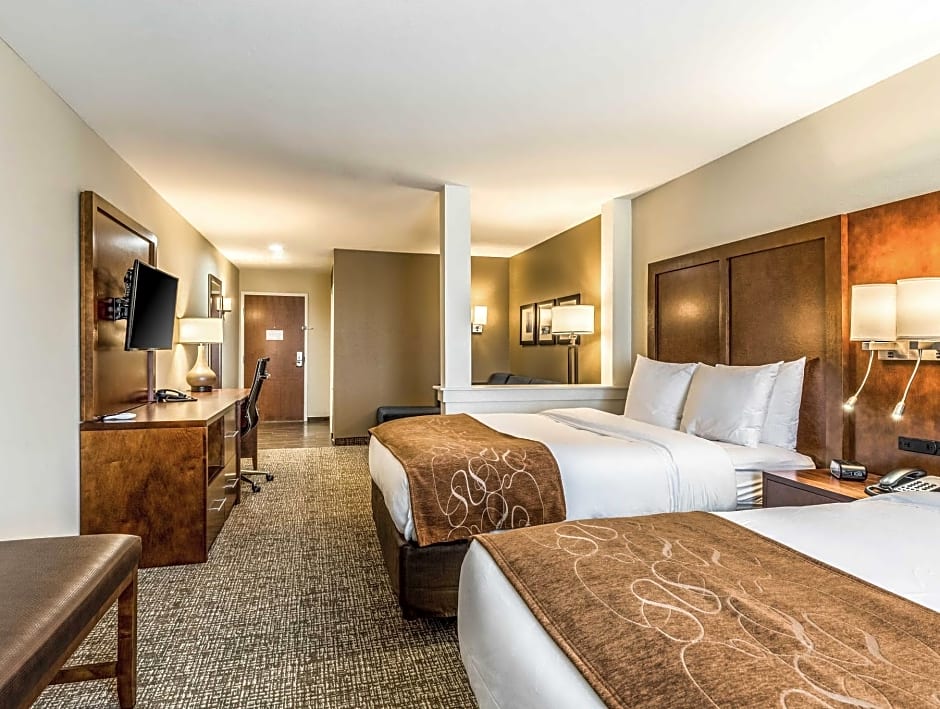 Comfort Suites