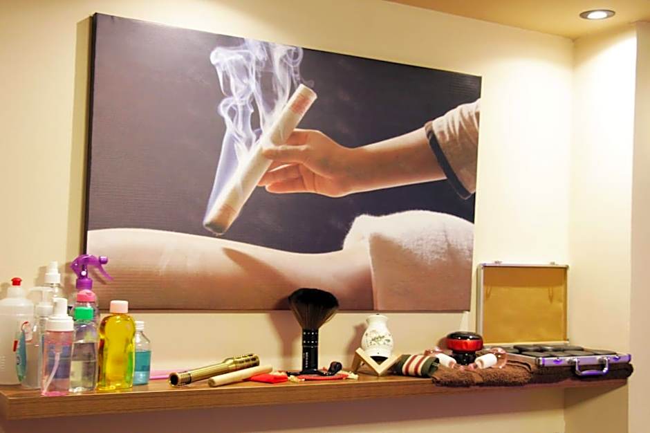 King Suites Hotel