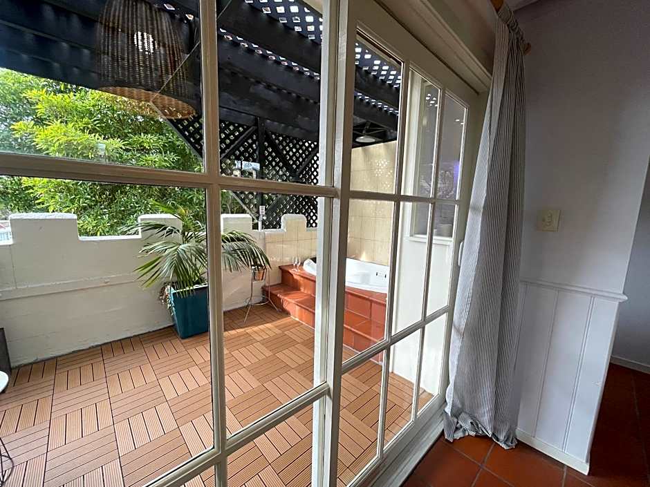 The Castle - Villa by the Sea