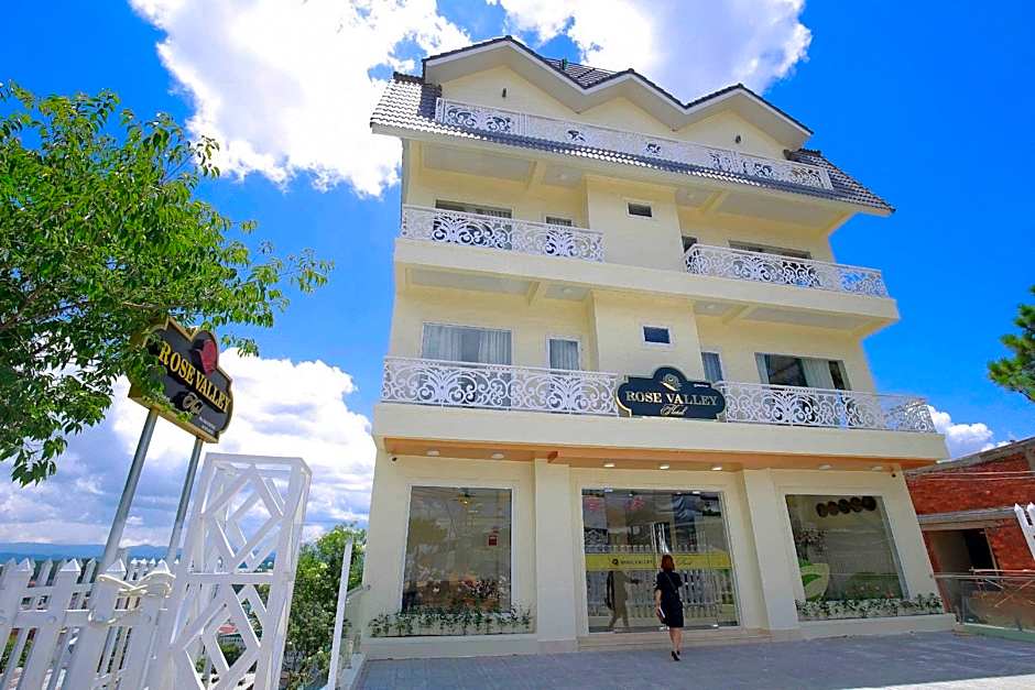 Rose Valley Hotel