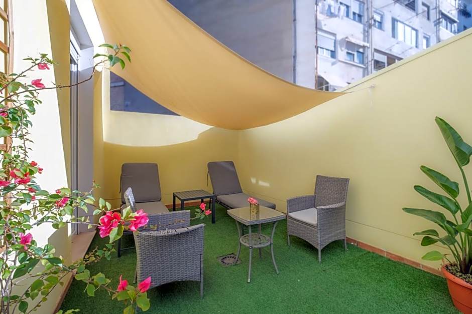 Gorgeous Apt with a Large Private Terrace
