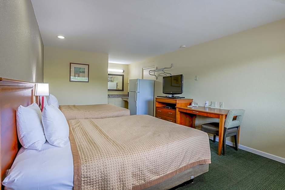 Budget Inn By OYO Natural Bridge I-81