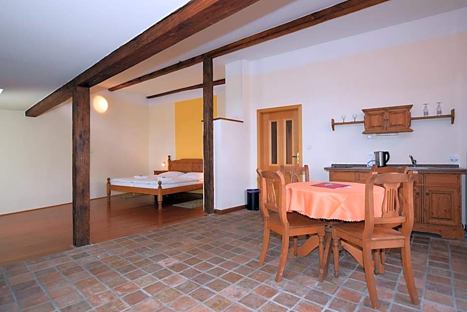Pension Zámecká Apartmá - Castle Apartments