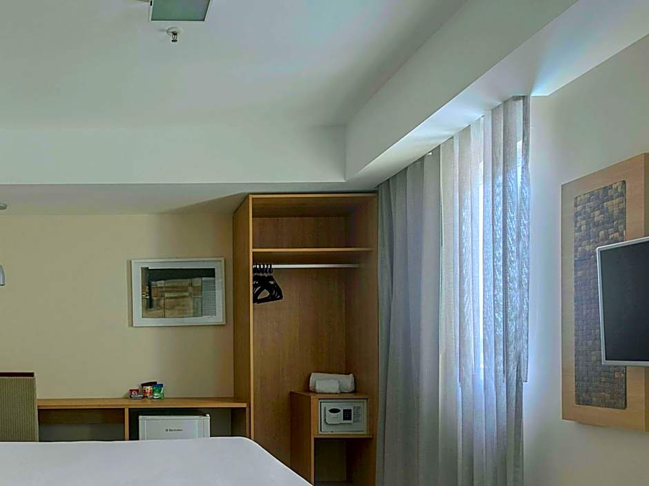 Mercure Maceio Pajucara Hotel