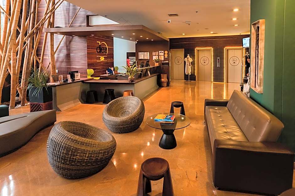 Diez Hotel Categoría Colombia