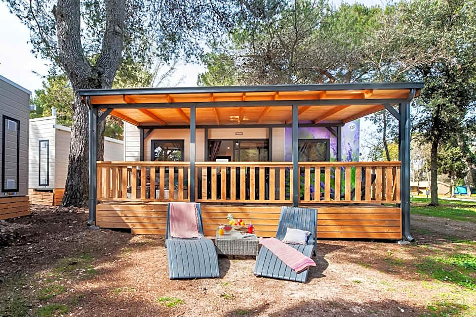Holiday Centre Bi VIllage - Glamping and Mobile Homes Lavanda