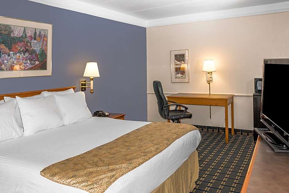 Days Inn by Wyndham Houston