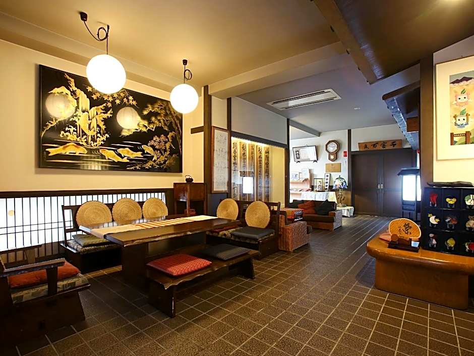 Kisoji no Yado Iwaya Hotel
