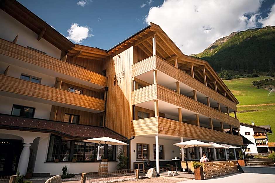 Aktiv & Familienhotel Adlernest