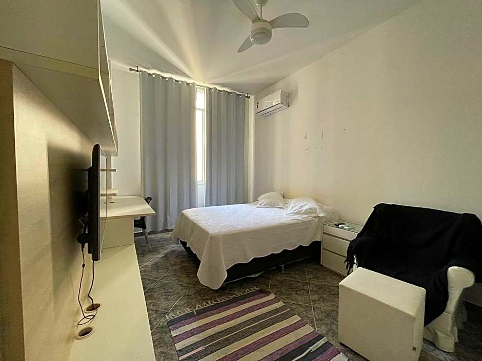 2-Bedroom Apartment Between Copacabana & Ipanema