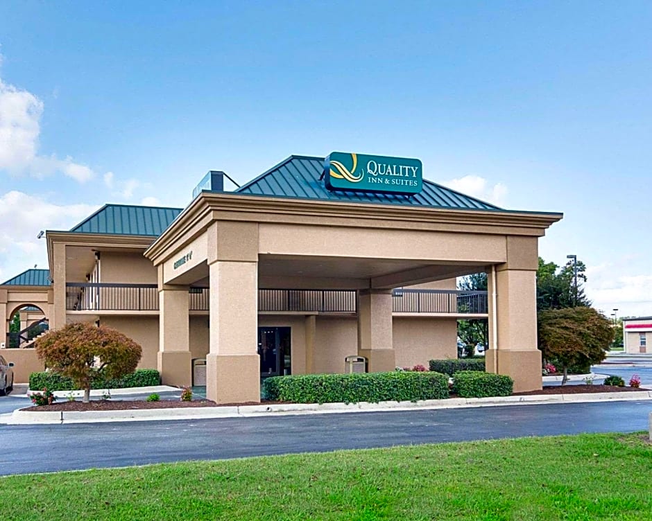 Quality Inn & Suites Franklin