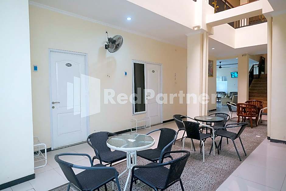 Griya Loka 2 Syariah Near Simpang Lima Mitra RedDoorz