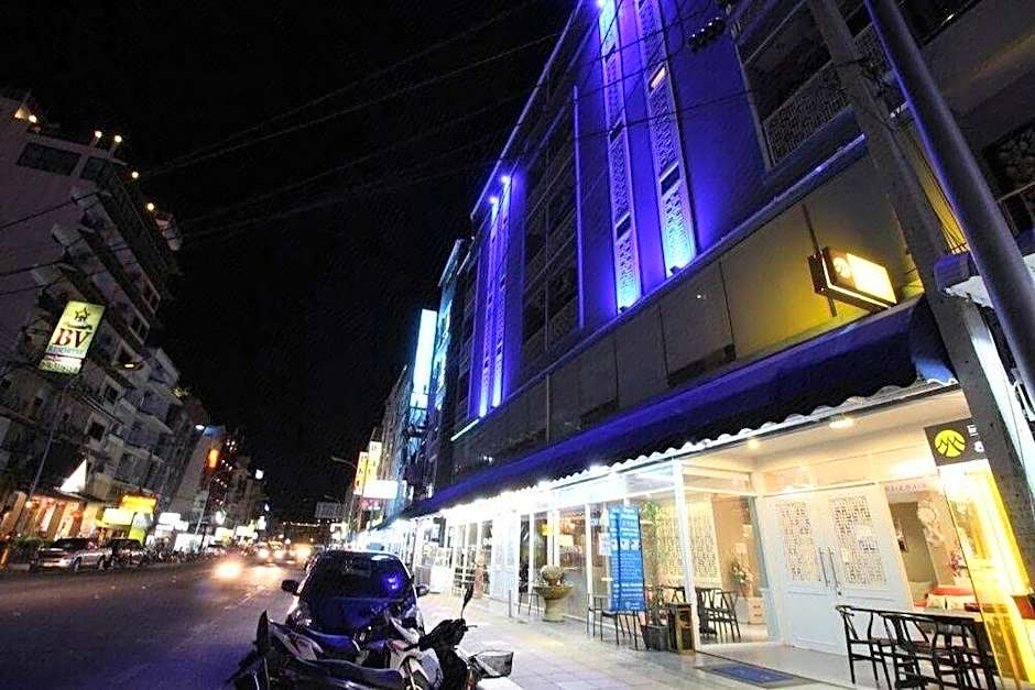 Sino Maison Hotel