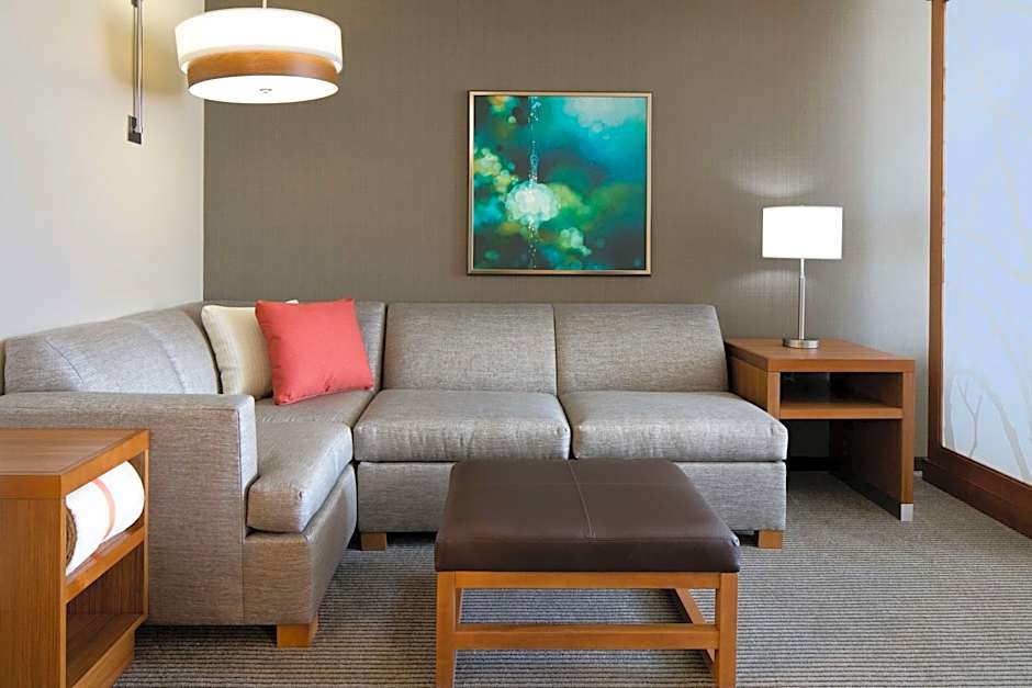 Hyatt Place Kansas City Lenexa City Center