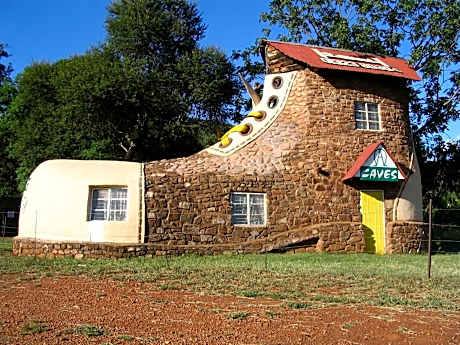The Shoe Guest House