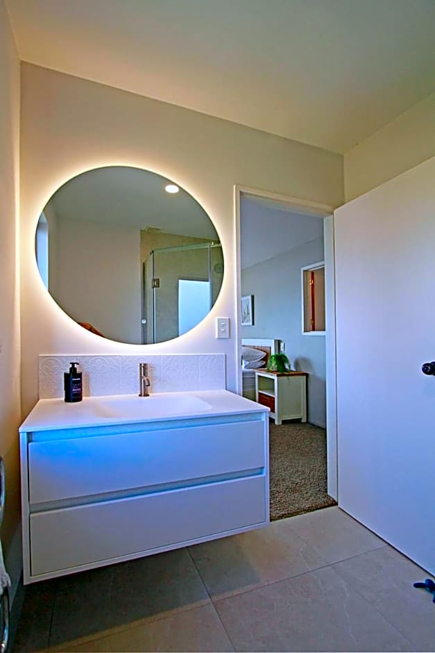 Tahi Lodge - Matakana Coast