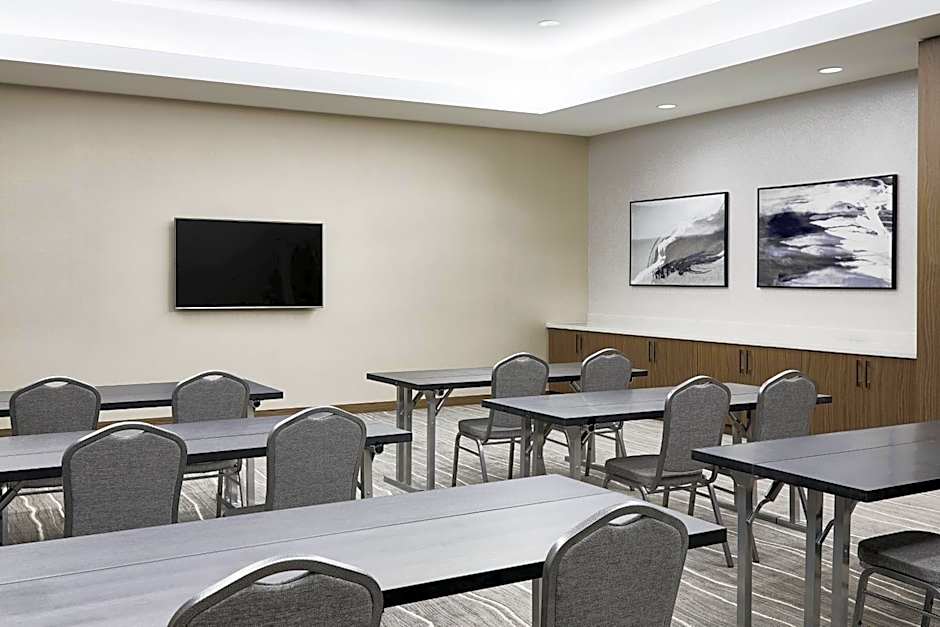 AC Hotel by Marriott Dallas by the Galleria