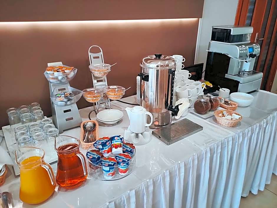 Hotel Restauracja Leliwa