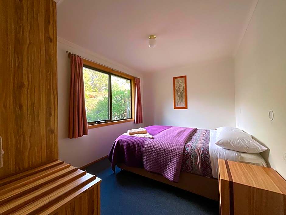 Silver Ridge Retreat