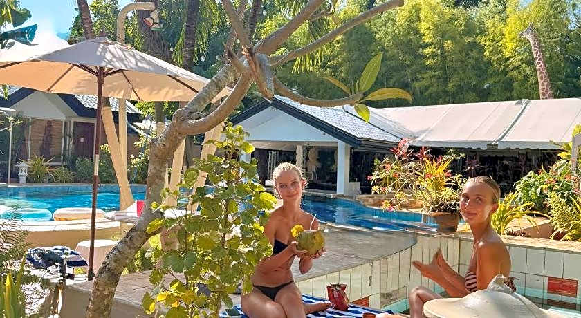 Deep Forest Garden Hotel