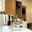 Nobile Suites Gran Lumni