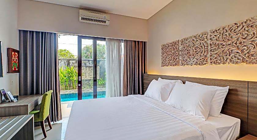 Townhouse Oak Signature Hotel