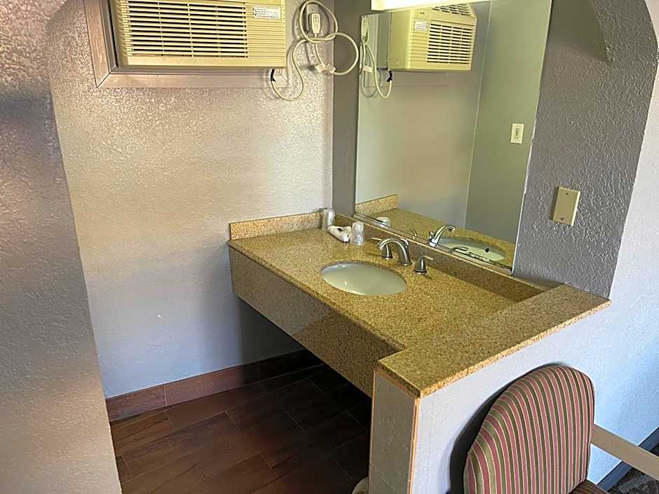 Sands Motel