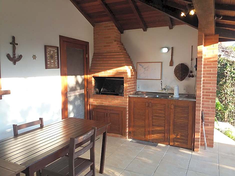 Casa e piscina privativa, vista para o mar em condomínio pé na areia