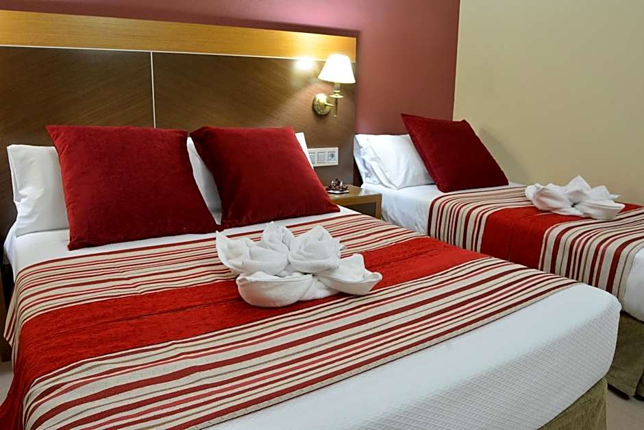 Photo 1 of 4 of 1 Extra Bed