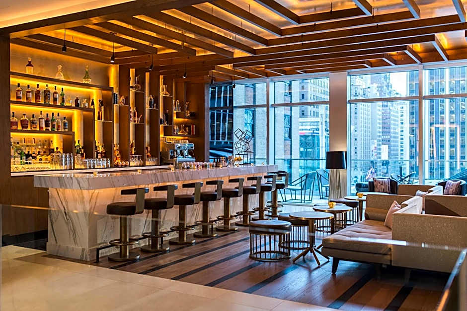 Renaissance by Marriott New York Midtown Hotel