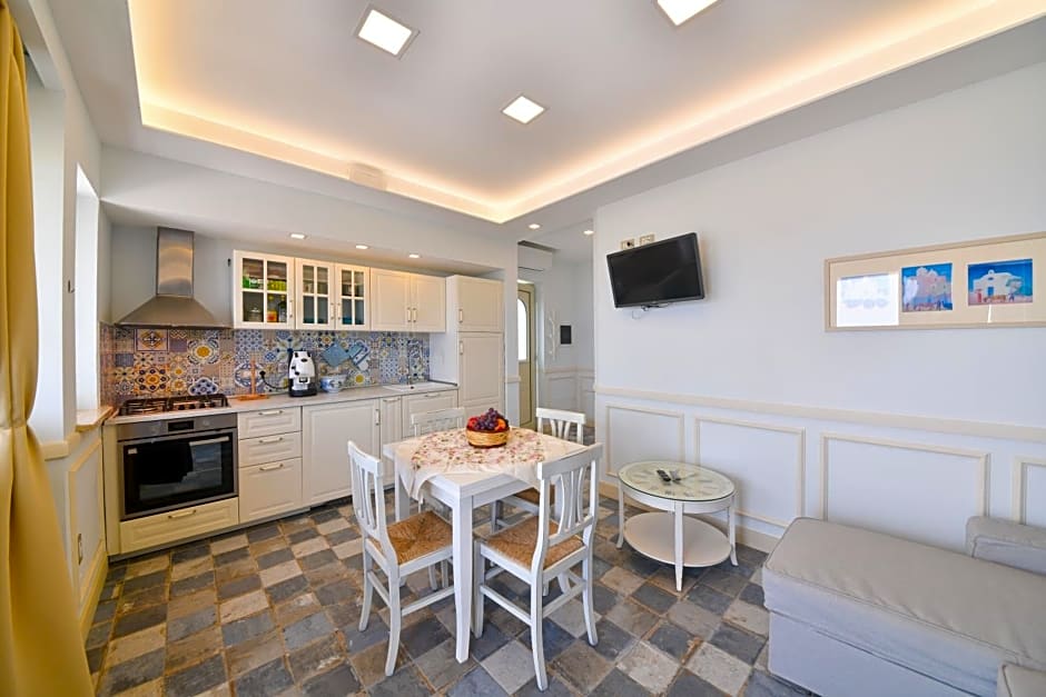 Belgodere di Mezzavia Apartments