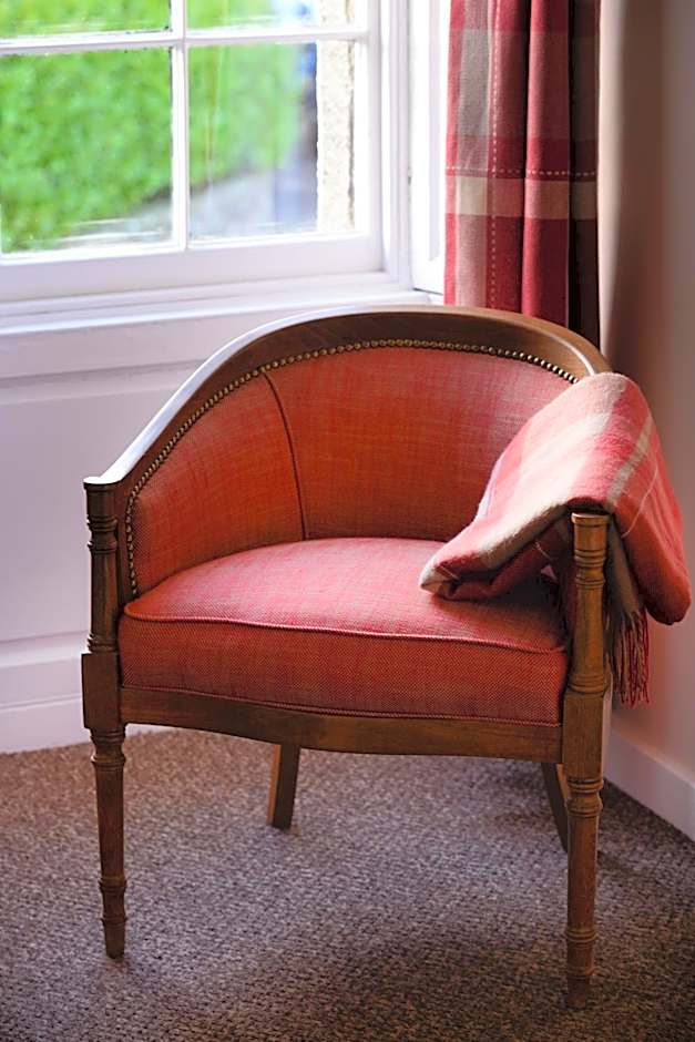 THE Waterloo Arms Hotel