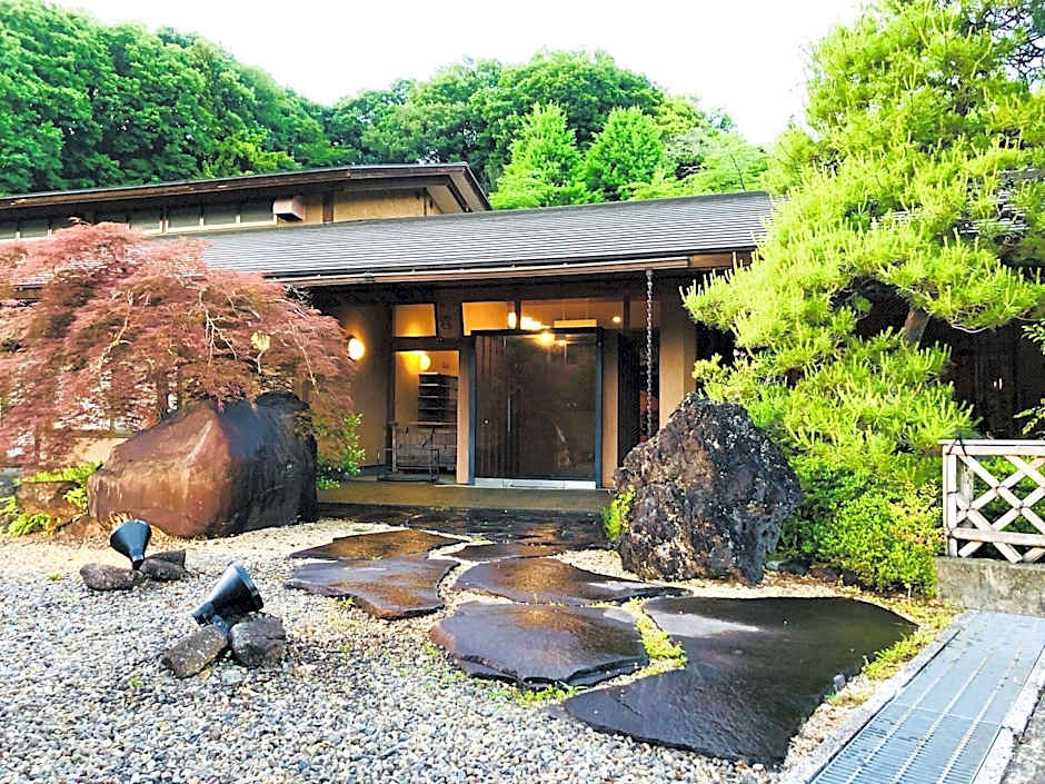Temple Hotel Ryutakuzenji