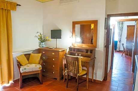 DOUBLE OR TWIN STANDARD