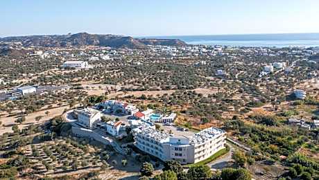 Hillside Studios & Apartments