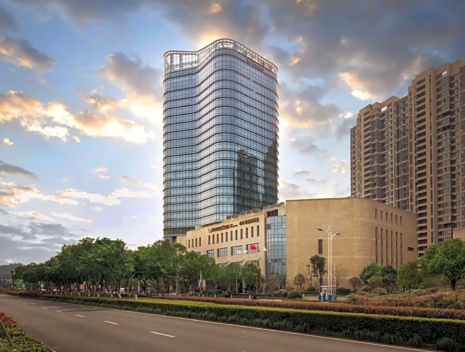 DoubleTree by Hilton Ningbo Beilun China