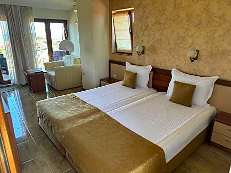 Junior Suite with Sea View