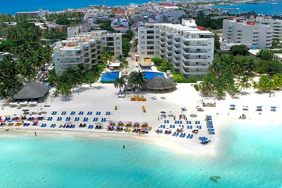 Ixchel Beach Hotel