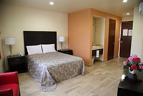 Queen Room