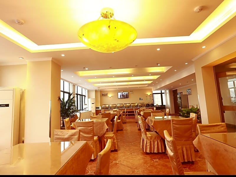 GreenTree Inn Chizhou Pingtian Lake Qingfeng Avenue Business Hotel