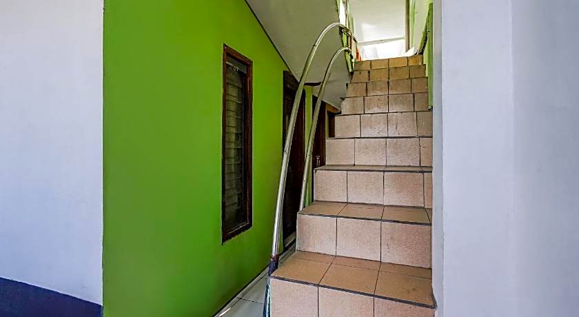 OYO Life 93009 Griya Nautika Sedati