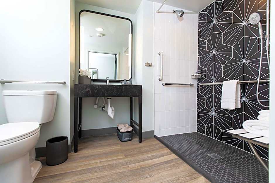 Voco The Darwin Atlanta Midtown By IHG