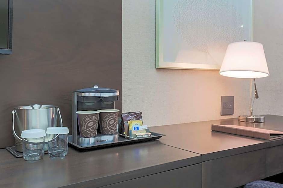 DoubleTree by Hilton Evansville