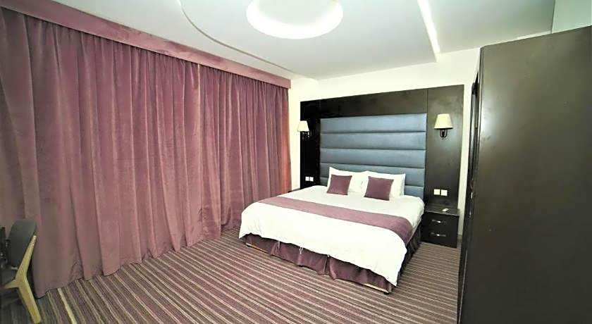 Al Dyafa Hotel Suites