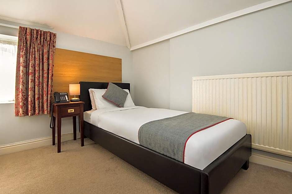 OYO Flagship The Regency