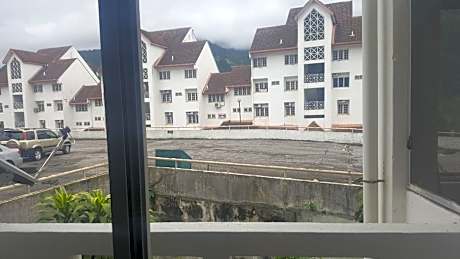 Stay with Comfort at Selesa Hillhomes - T10GGB